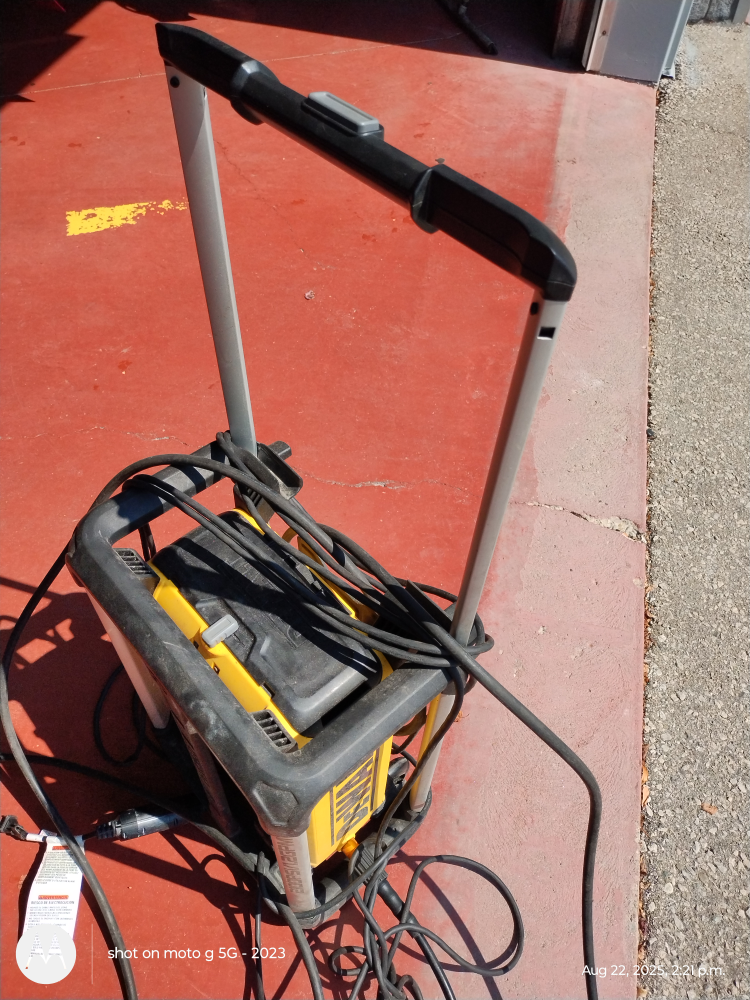 DeWalt 2100PSI 1.2GPM Electric Pressure Washer - photo 5