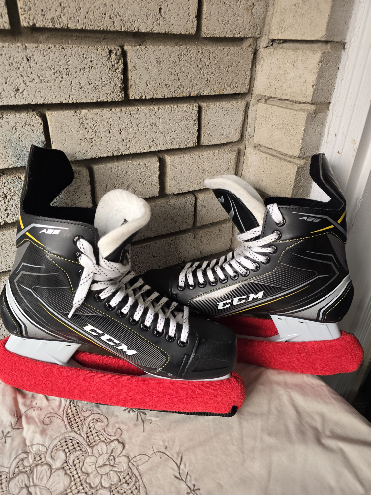CCM A26 Tacks Ice Skates