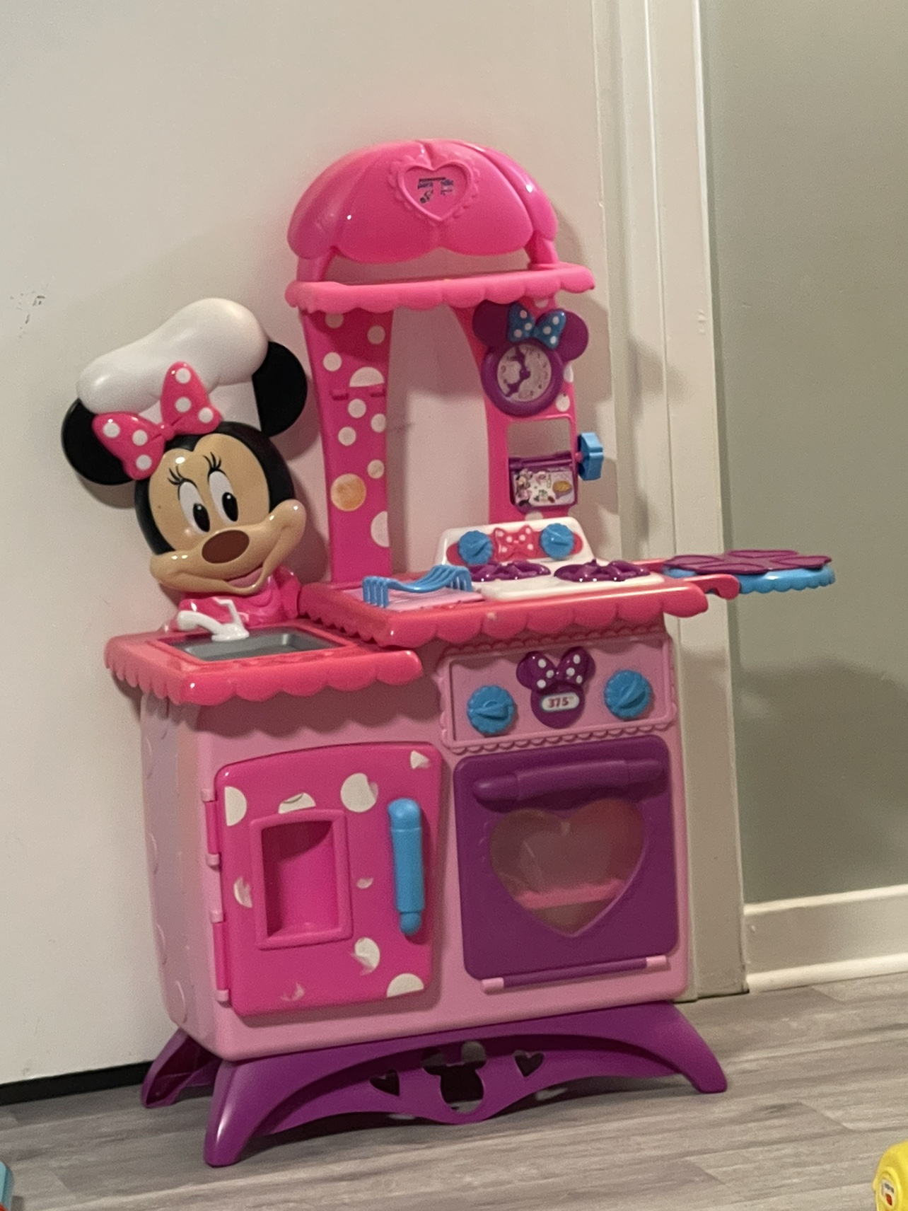 Mickey Mouse kitchen - photo 2