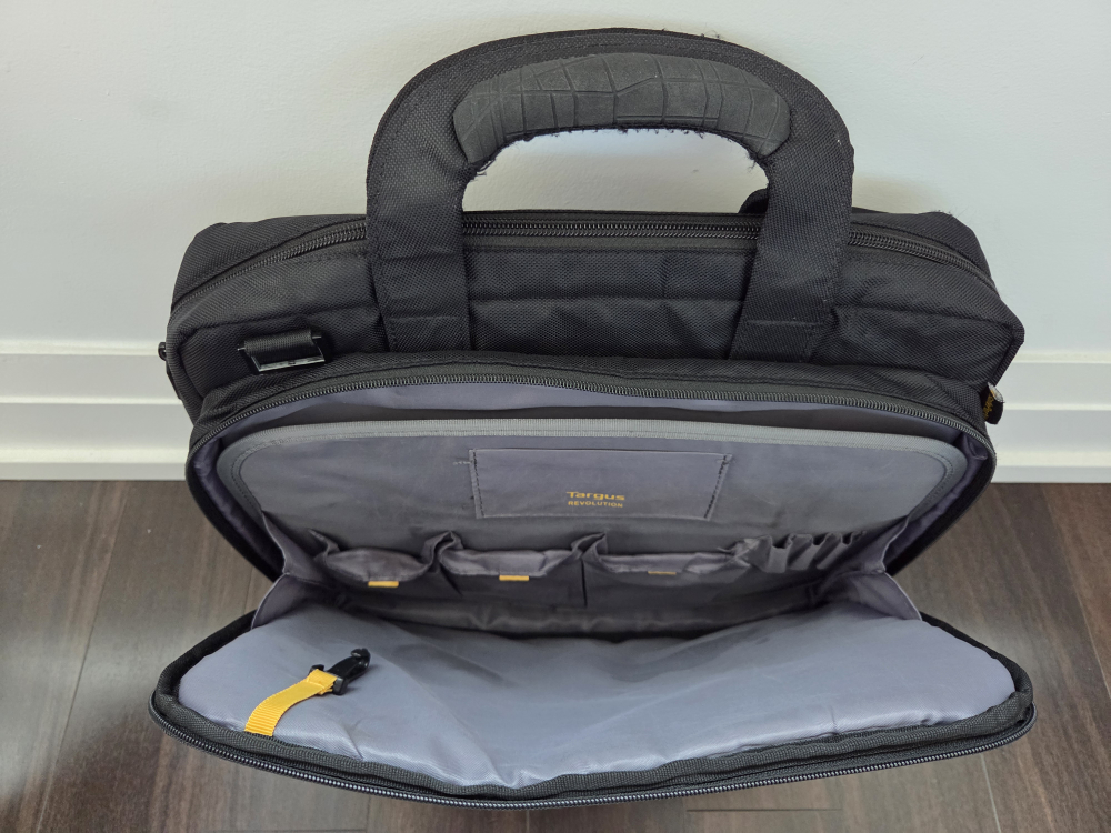 Targus Revolution Laptop/Tablet Bag - photo 3