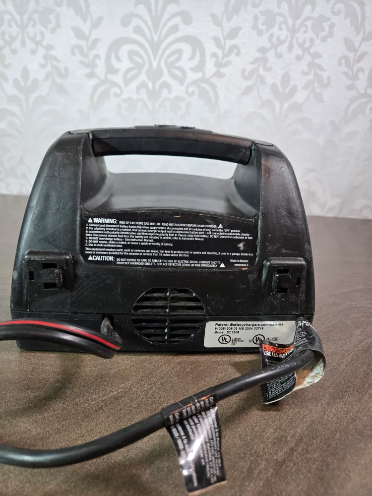 Schumacher Electric SC1308 100A 6V/12V image indicator(3)