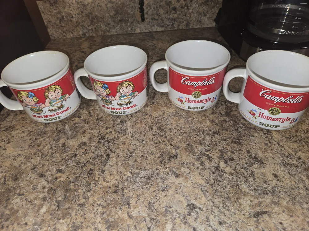 Campbell's Soup Mugs (Set of 4) thumbnail