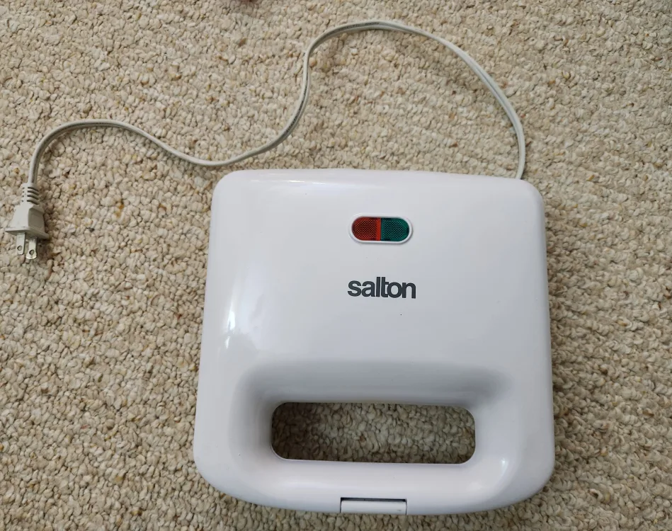 Salton Sandwich Maker