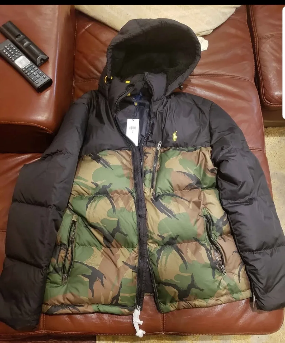 Ralph Lauren Camo Puffer Jacket - Size L thumbnail