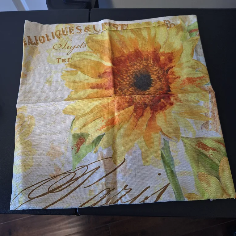 Floral Print Decorative Pillow Cover image indicator(4)