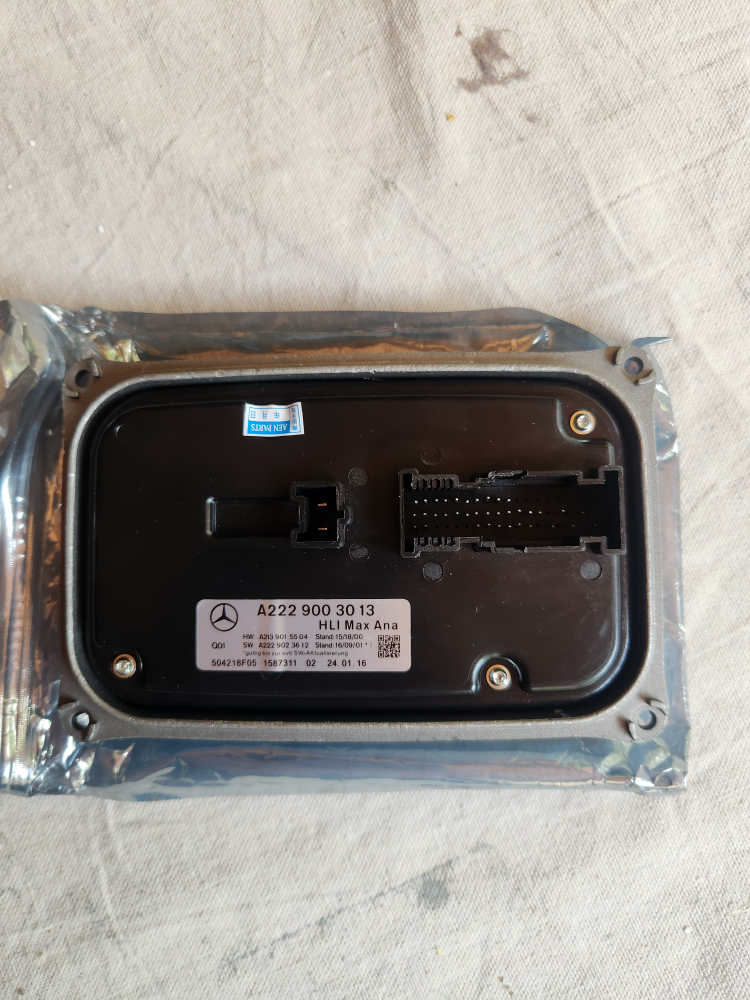 Mercedes-Benz A222 900 30 13 LED Module - photo 2