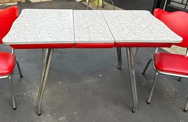 Vintage 1950's Retro Dining room table thumbnail