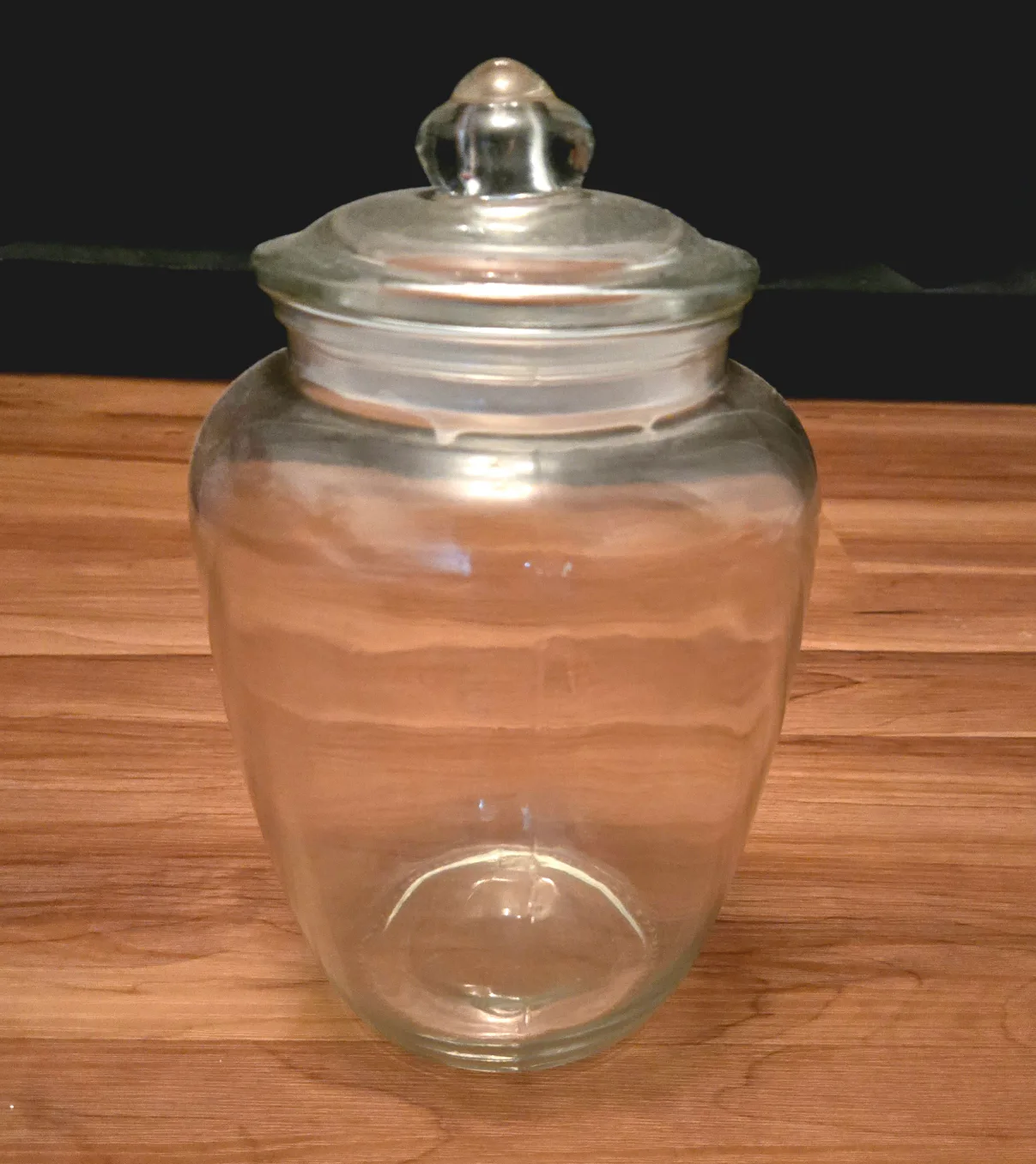 Glass Jar with Airtight Lid thumbnail