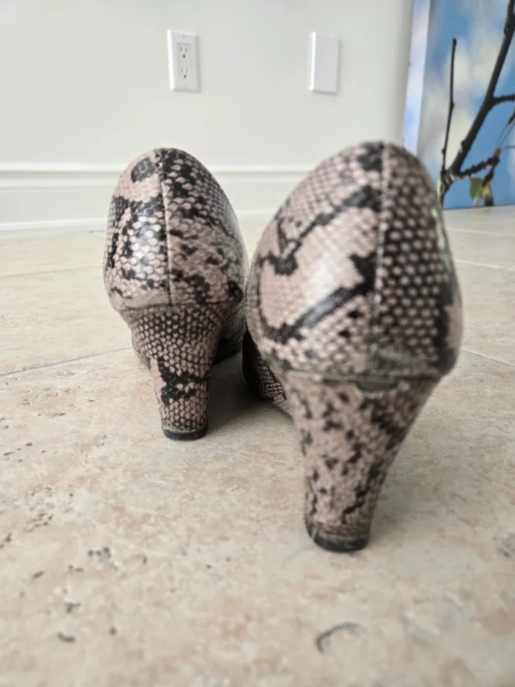 Fioni Snakeskin Wedge Heel Shoes image indicator(3)