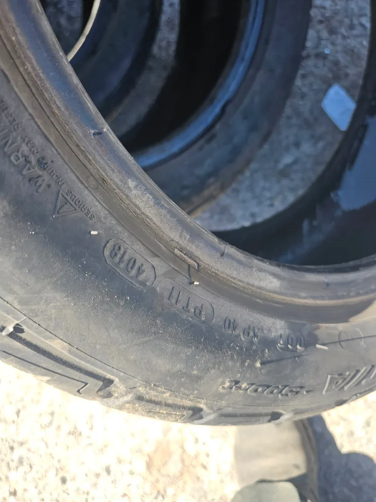 BFGoodrich 225/50R17 Tires  all season - Set of 4 image indicator(2)