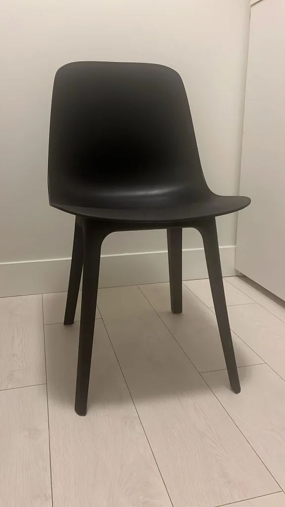 Black Chair
