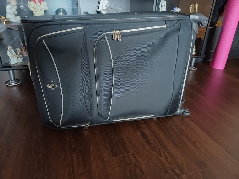 Suitcase - Black - photo 3