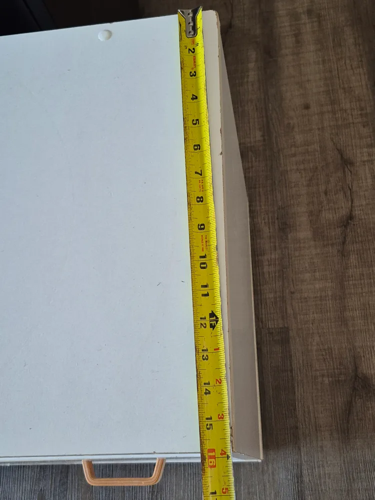 White Storage Cabinet - 20"x26"x16" image indicator(2)