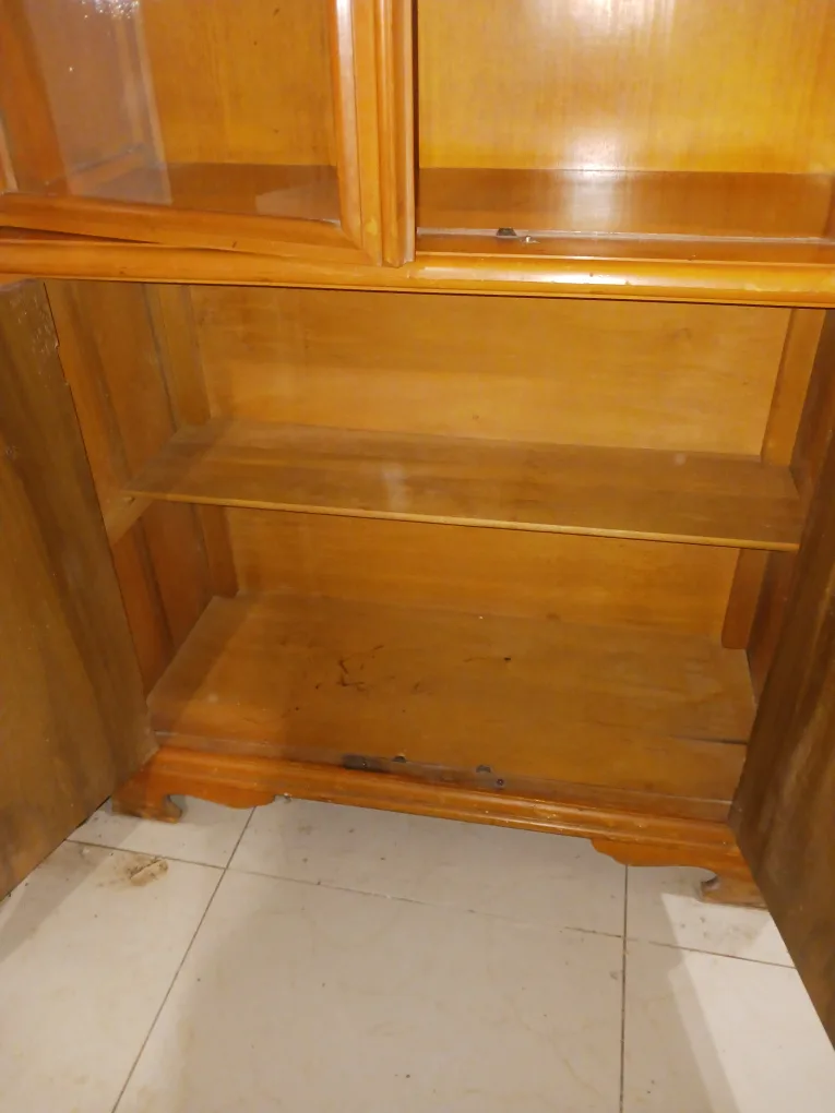 Wooden China Cabinet - 34.5 w "x 67 h" image indicator(5)