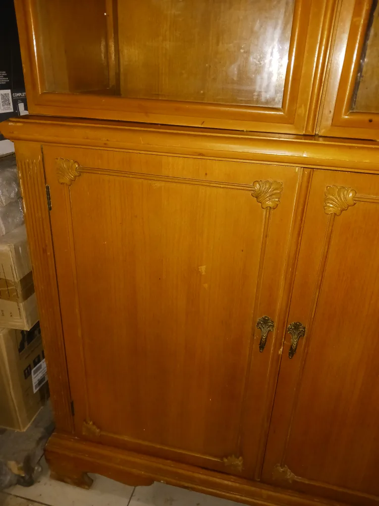 Wooden China Cabinet - 34.5 w "x 67 h" image indicator(10)
