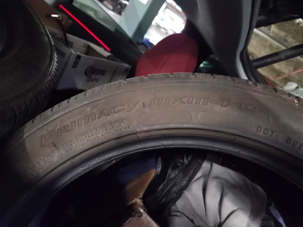 Michelin Primacy MXM4  235/45R18 Tires image indicator(7)