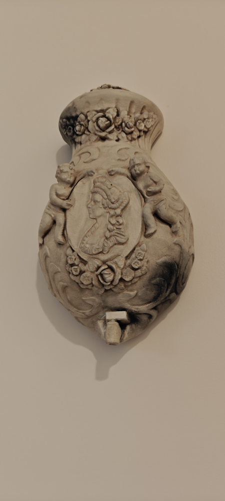Angel Wall Shelf with Flower Vase - photo 2
