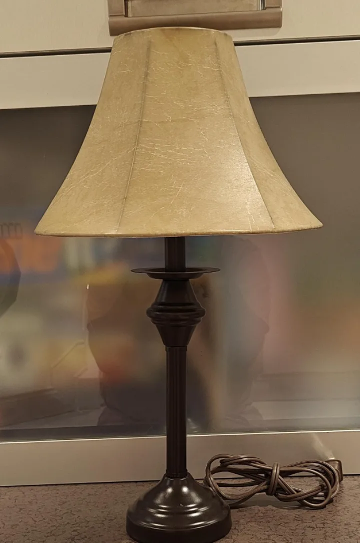 Table Lamp image indicator(2)