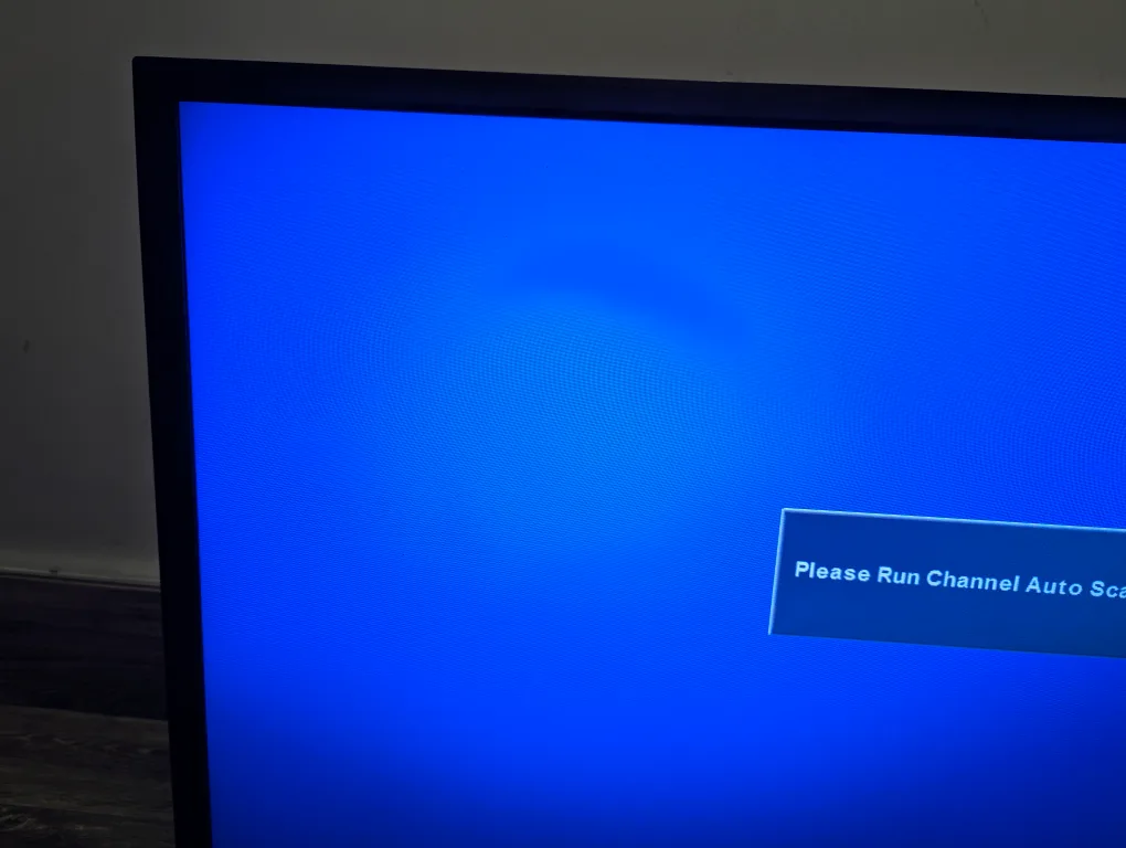 40 inch LED flat screen TV with wall mount and stand image indicator(10)