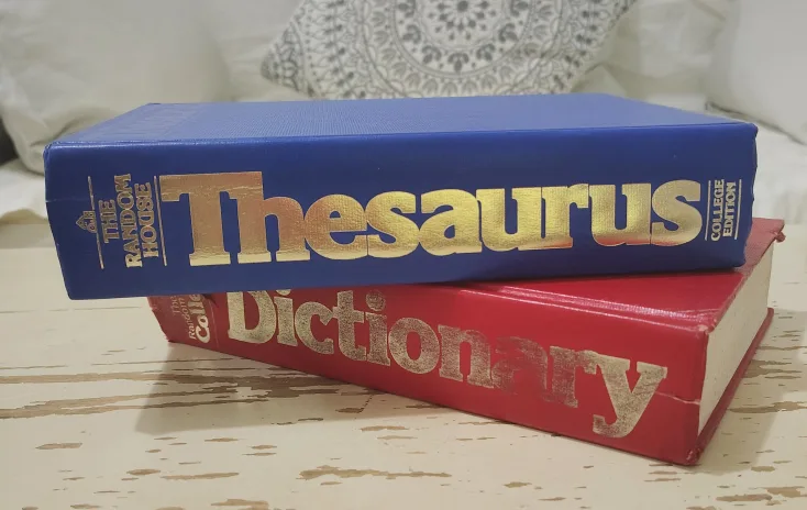 Vintage The Random House Thesaurus & Dictionary, 1984 thumbnail