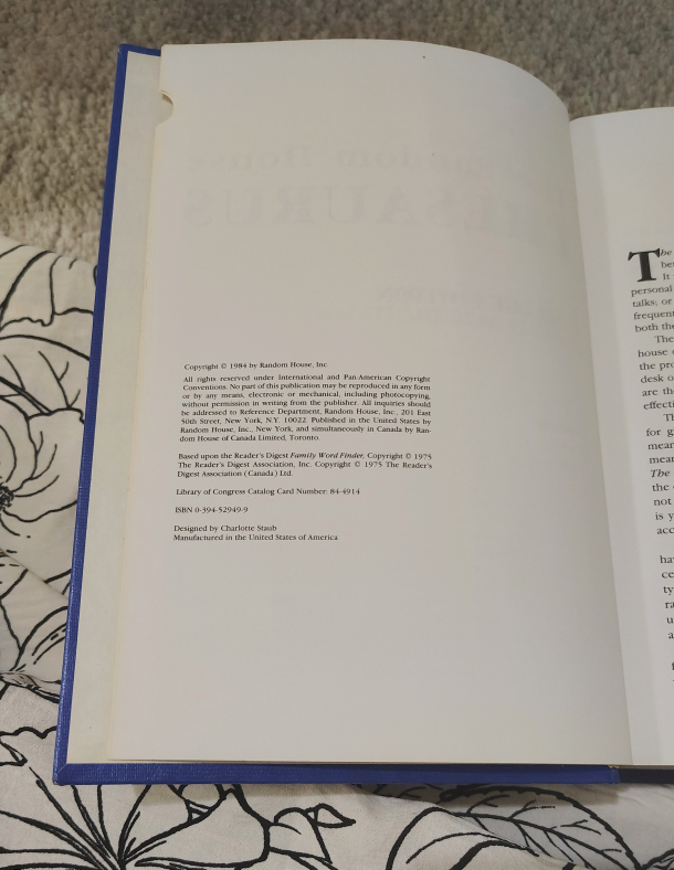 Vintage The Random House Thesaurus & Dictionary, 1984 - photo 2