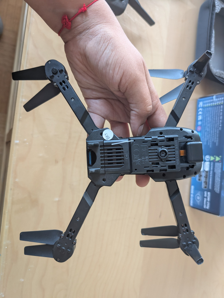 🥕Foldable Black Drone Pro with case! - photo 4