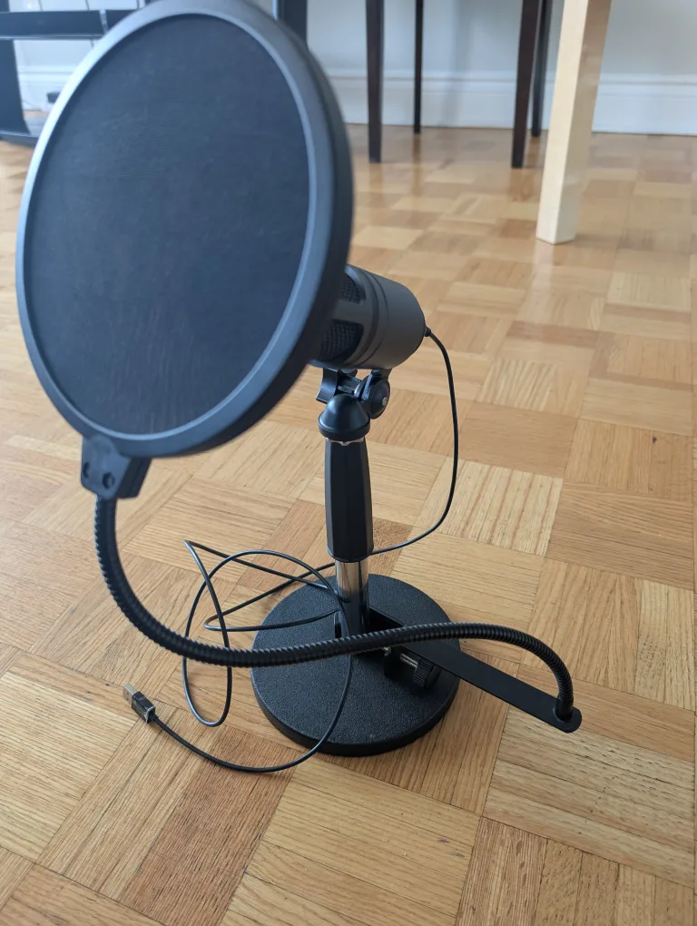 🥕 Audio-Technica AT2020 Cardioid Condenser Microphone image indicator(2)