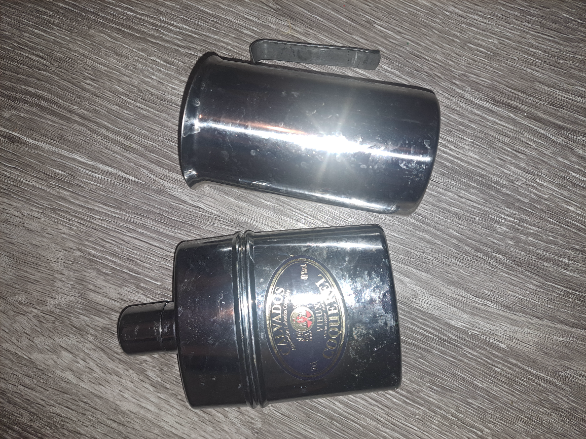 Calvados Coquerel Pitcher and Shaker Set - photo 2