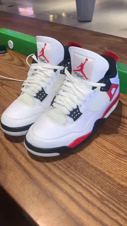 authentic Air Jordan 4 Retro White Oreo Size 8.5 thumbnail