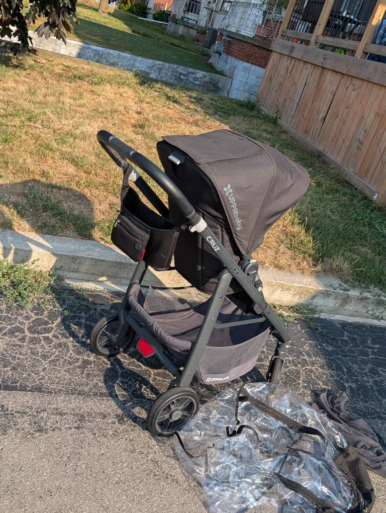 UPPAbaby Cruz Stroller - Black image indicator(6)