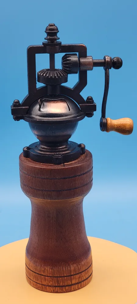 🥳VGC🤩 HAND CRANK PEPPER/ SPICE MILL Handmade Hardwood/ Copper thumbnail