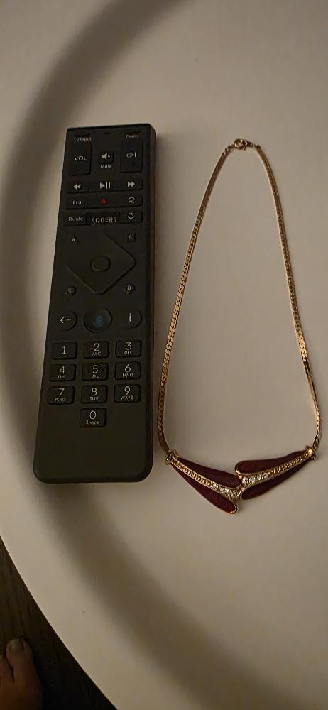Vintage Gold Tone Necklace and Earrings Set - photo 3