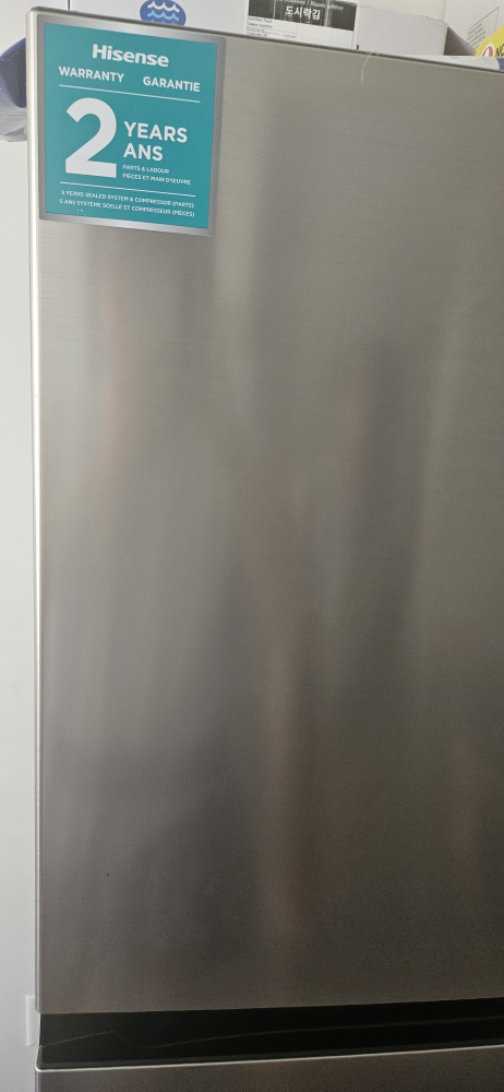 Hisense Top Freezer Refrigerator in Stainless Steel - photo 3