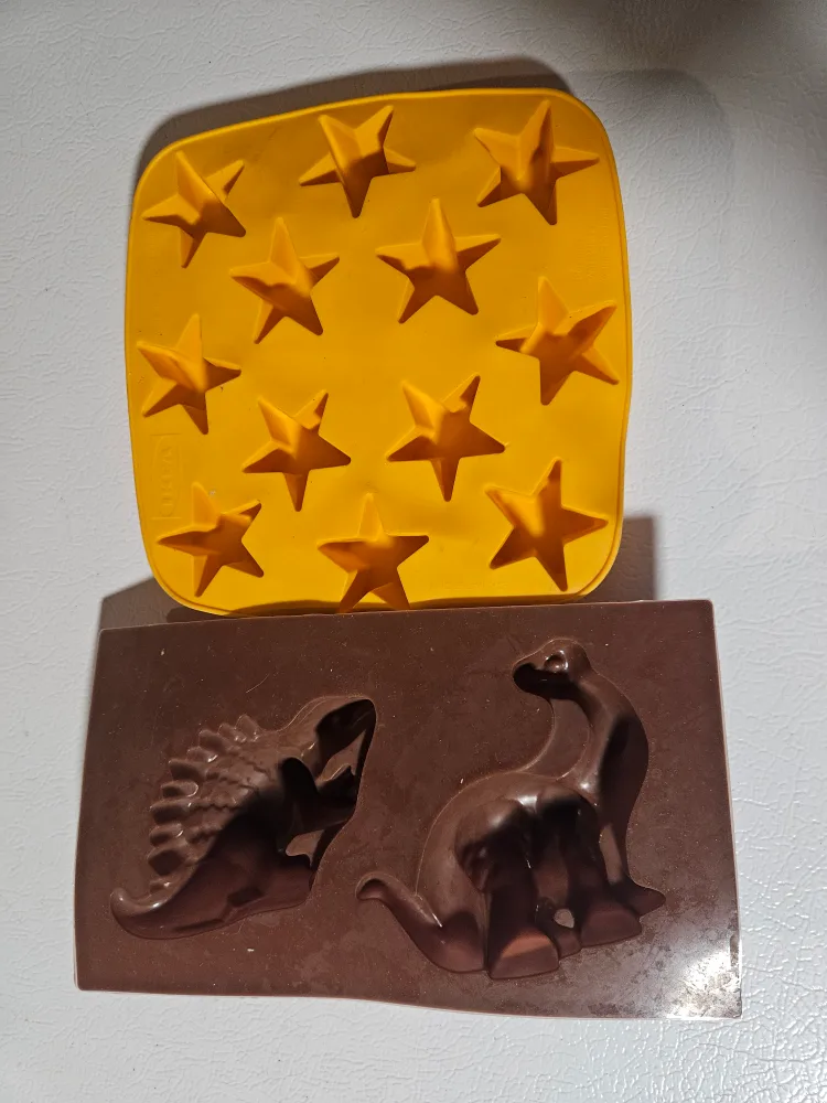 IKEA Star and Dinosaur Silicone Molds thumbnail