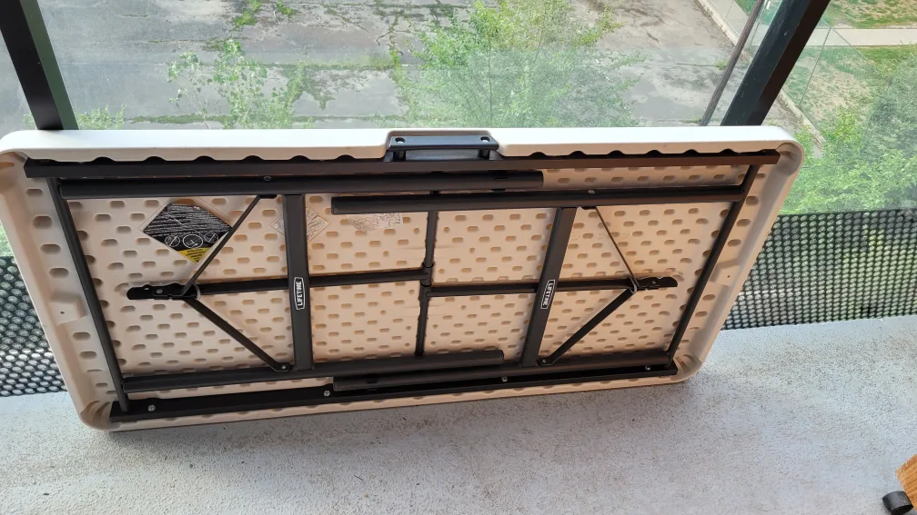 4 ft Folding Table - Lightweight & Portable image indicator(4)