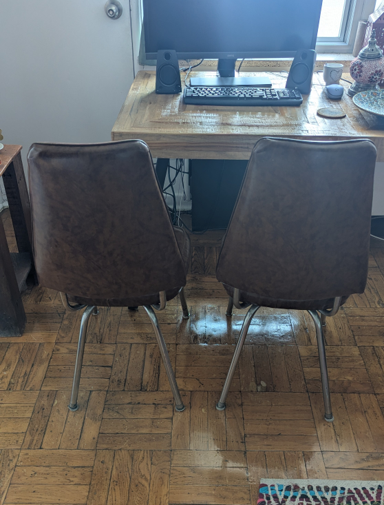 Set of 2 Vintage Brown Vinyl Chairs - photo 3
