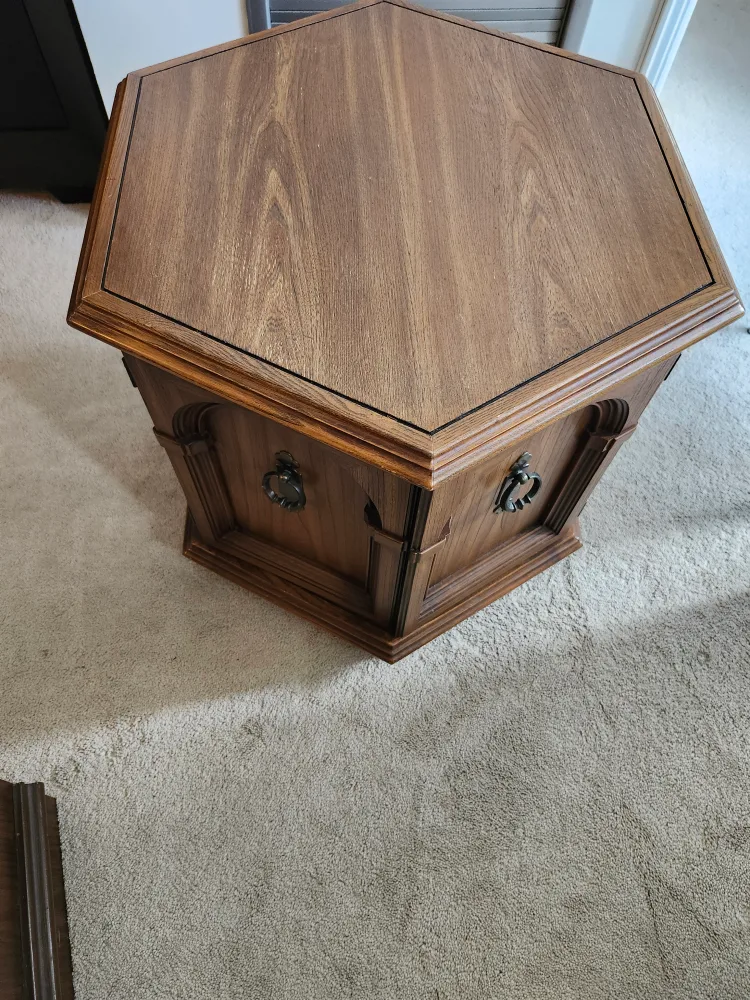 Vintage style Hexagonal Side Table image indicator(4)