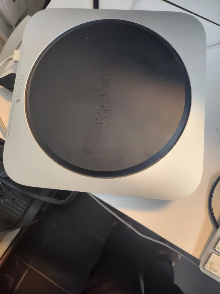 Mac Mini 2023 Apple M2 Chip 8GB image indicator(3)