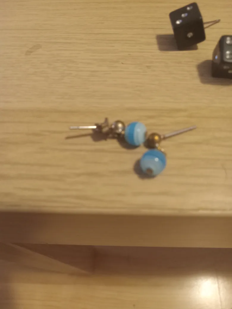Earrings free with purchase thumbnail