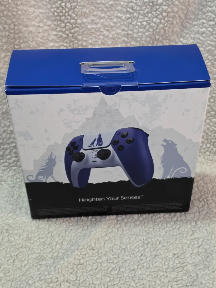 New PlayStation DualSense God of War Ragnarok Limited Edition image indicator(4)