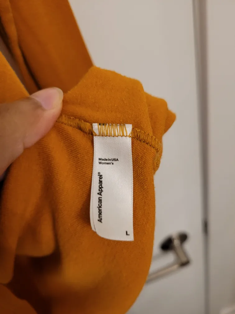 American Apparel Long Sleeve Top - Size L image indicator(2)