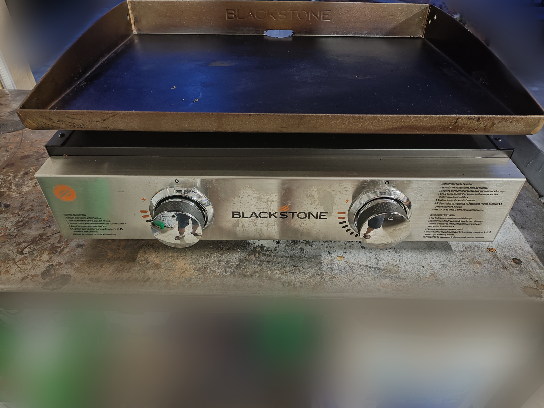 Blackstone 22" Griddle Tabletop Grill with cleaning  kit - photo 2