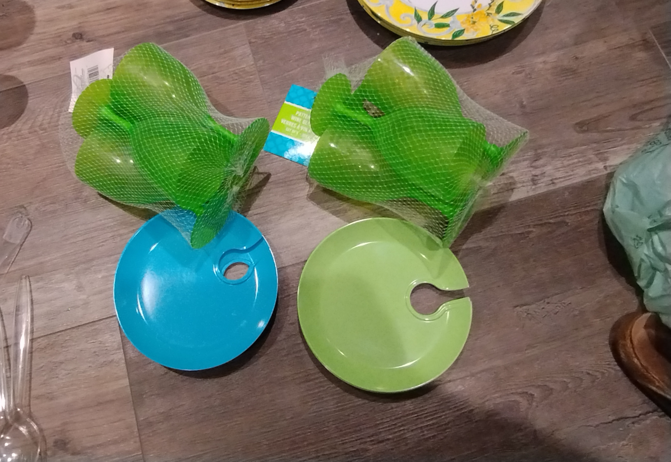 Patio Perfect Wine Glass & Plate Set