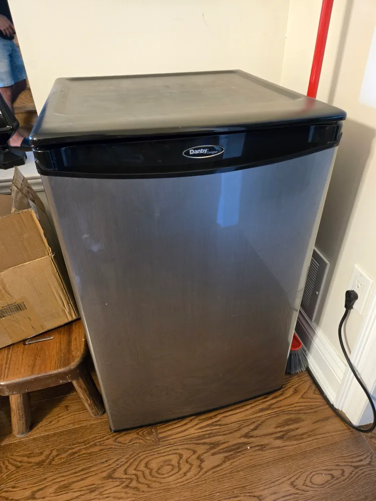 Danby Compact Refrigerator thumbnail