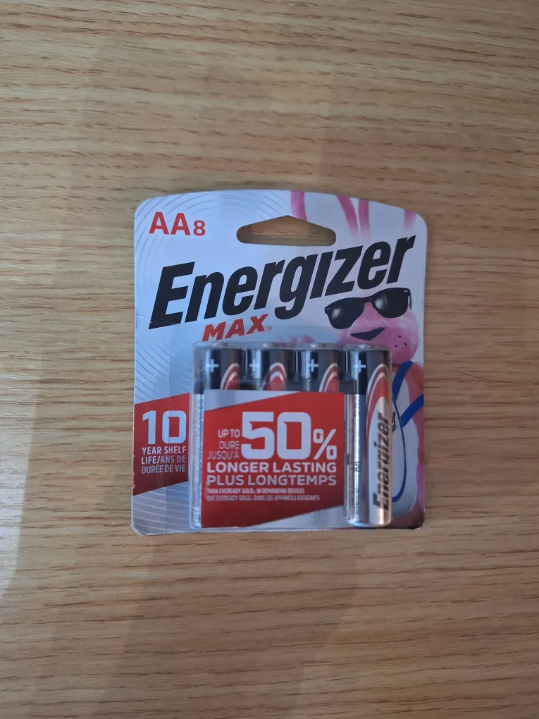 NEW Energizer MAX AA Batteries - 8 pack 🔋 thumbnail