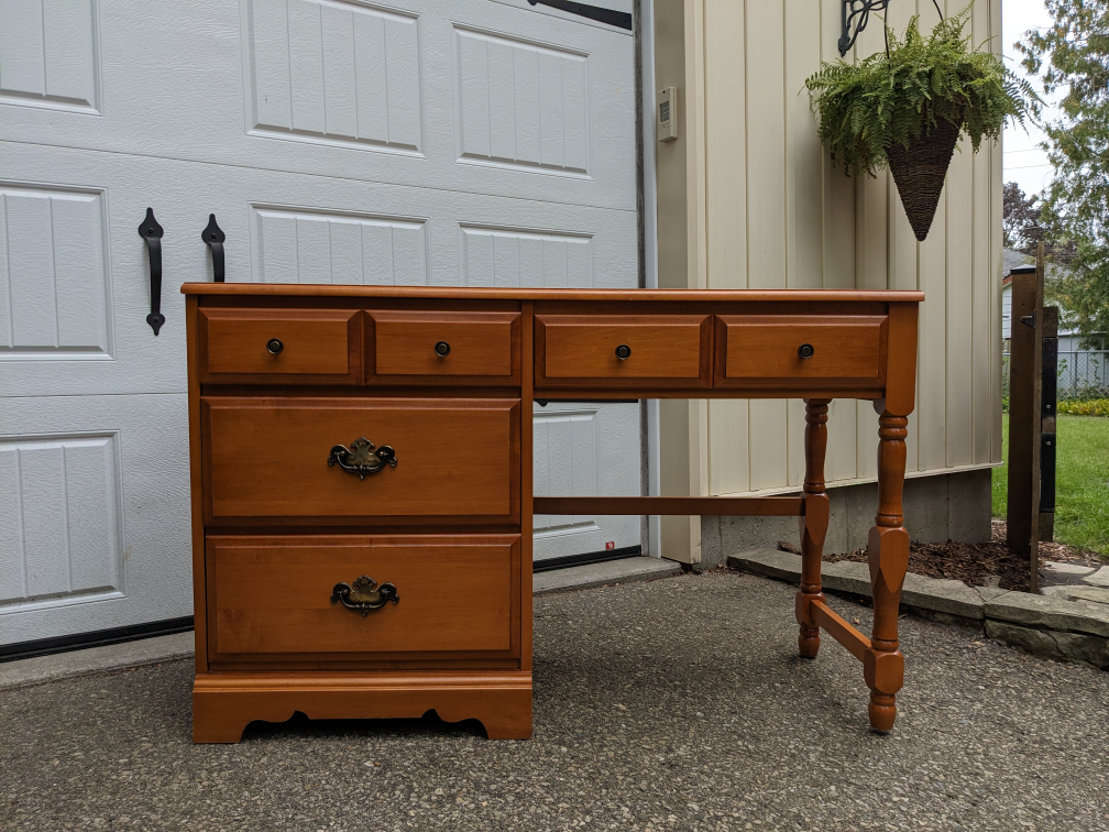 4 Drawer Desk in Solid Maple by Baronet Furniture