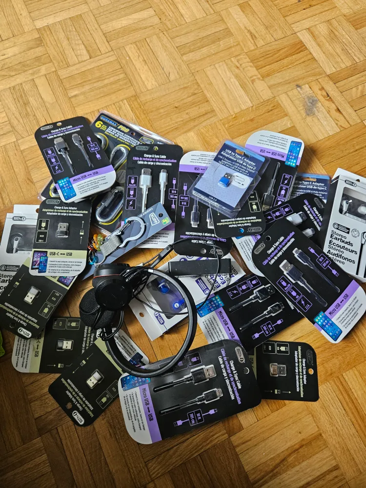 Headphones, USB Adapters and Cables thumbnail