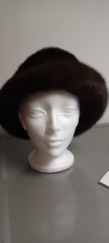 Woman's Brown Fur Hat