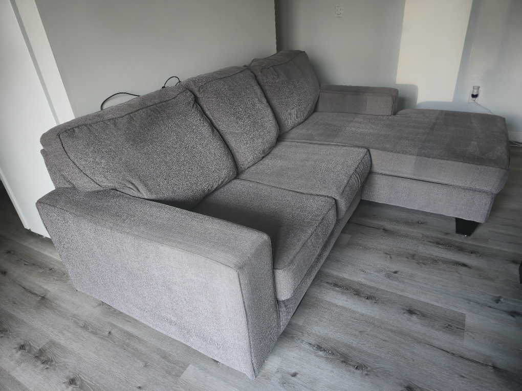 Grey Sectional Sofa - 86" x 66" - photo 3
