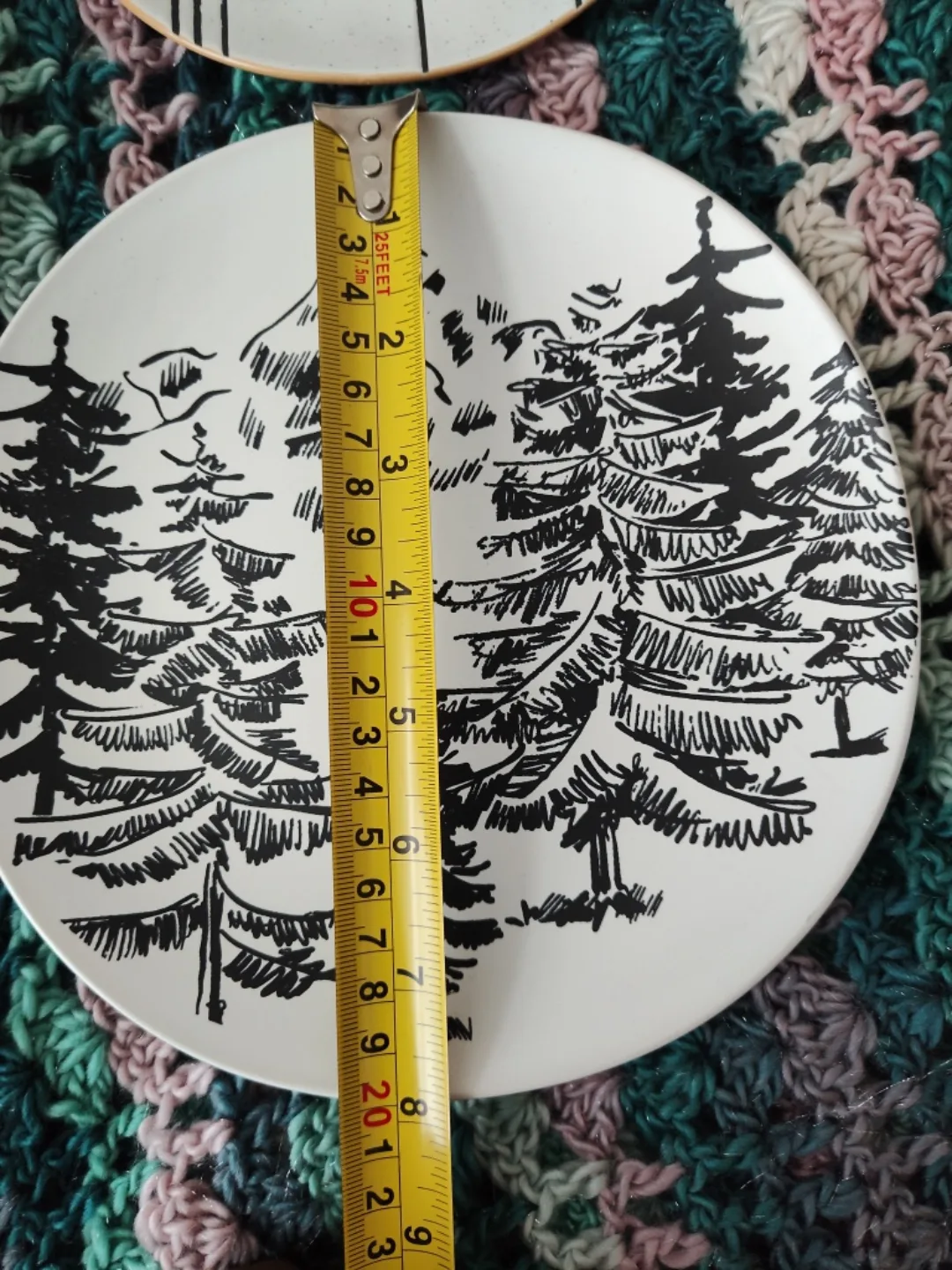 Decorative Winter Plates image indicator(5)